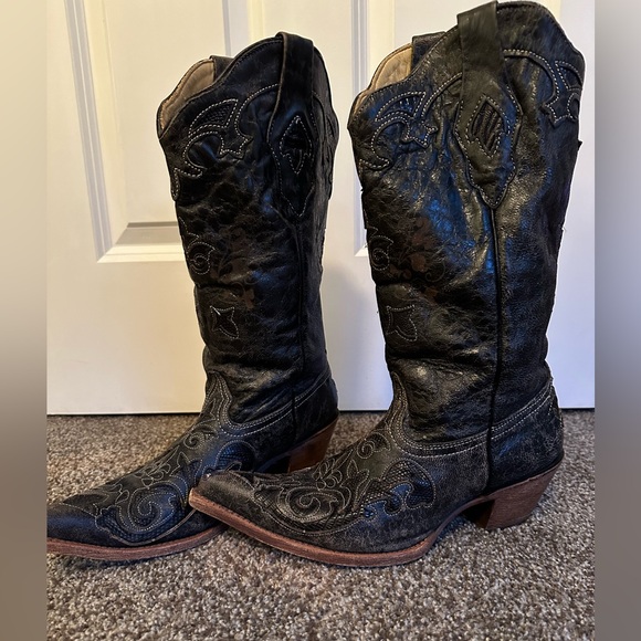 Woman’s Black Cowboy Boots size 9.5 - Picture 9 of 16